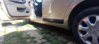 Citroen C4 1.4 benzín r.v. 2007 - 4