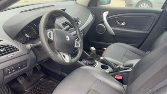 Renault Fluence 2010 - 4