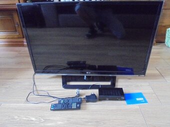LG televize + set top box Tesla - 4