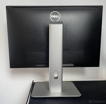 24” Dell Ultrasharp U2415 IPS monitor - 4