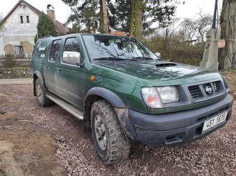 Nissan Navara d22 - 4