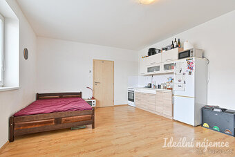 Prodej bytu 1+kk 38 m² - 4