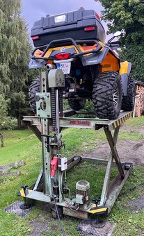 Nůžkový hydraulický zvedák - 4