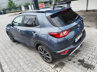 Kia Stonic - 4