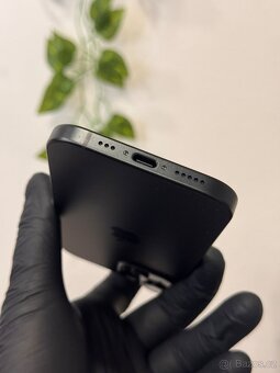 iPhone 15 128GB - zánovní - 4