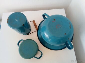 Staré, modré, smaltované nádobí - 4