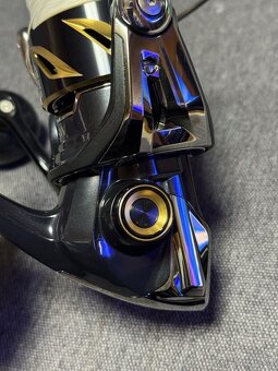 SHIMANO STELLA SW 8000 - 4