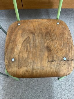 2 x stará, malá židlička - 4