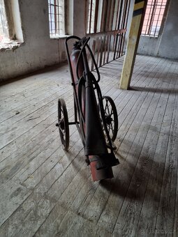 Historický hasicí přístroj - 4