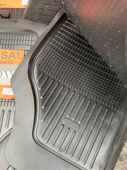Nove koberce do auta - 4