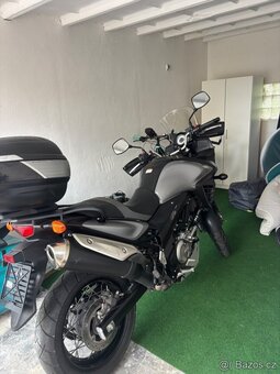 Suzuki V-Storm DL650 XT - 4