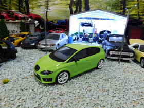 model auta Seat Leon Cupra R, zelená farba Otto mobile 1:18 - 4
