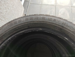 Sada zimních pneu NOKIAN 225 55 R19 - 4