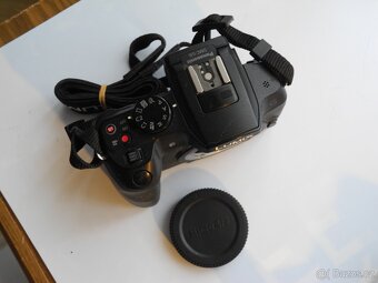 Panasonic G 6 jen tělo - 4