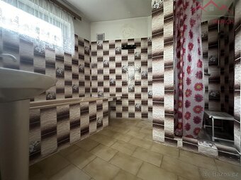 Exkluzivní prodej RD 4+1 ( 320 m2) U Větrného mlýna, Chomuto - 4