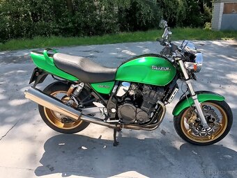 Suzuki GSX 750 - 4