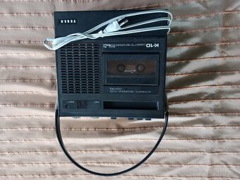 Retro přenosný kazeťák K-10 - 4