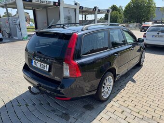 Volvo V50 2,0d 100kW, RDesign, tažné, klimatizace - 4