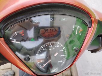 Honda SH 125i - 4