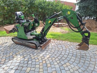 Minibagr MP-82-1500-S - 4