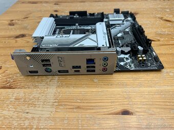 ASROCK B760M Pro RS/D4 Socket intel 1700,Funkční,Záruka - 4