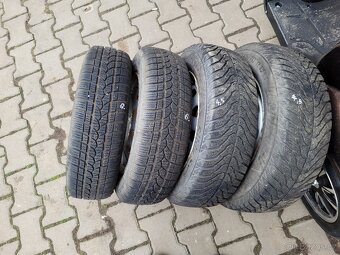 Zimní kola 165/70 r13 - 4