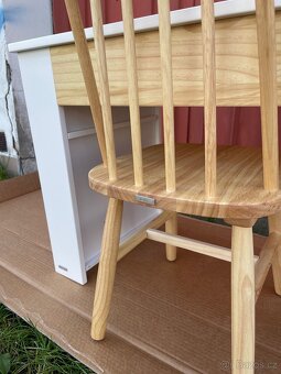 Dětský psací stůl + židle Kave Home - 4