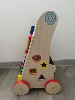 Dřevěné chodítko - 4