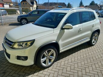 Volkswagen Tiguan 2.0TDi 4x4 DSG R-LINE XENONY NAVI - 4