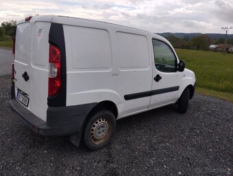 Fiat Doblo 1.4i - 4