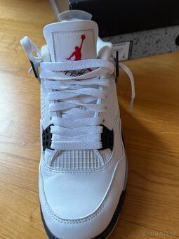 Jordan 4 - 4