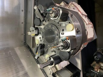 CNC Soustruh OKUMA Genos L 300 E-MY s osou Y a poháněnými ná - 4