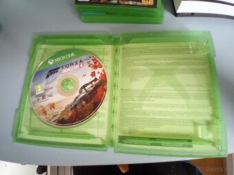 Xbox One s - 4