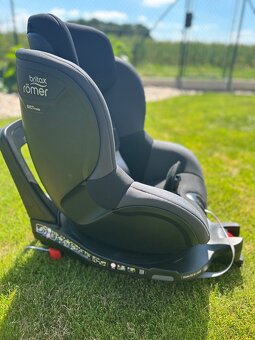 Britax Römer Dualfix M i-Size Midnight grey+originální potah - 4