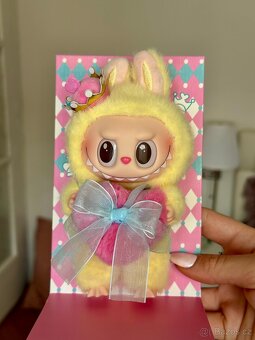Labubu - limited edition - 4