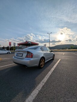 Subaru Legacy - 4