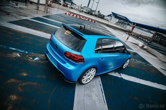 đ„ PRODĂM NEBO VYMÄNĂM: Volkswagen Golf 6 R â 280kW, show & - 4