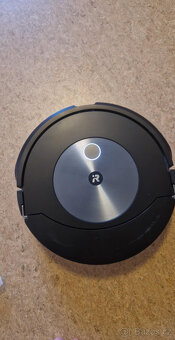 iRobot Roomba Combo j7 s mopem - 4