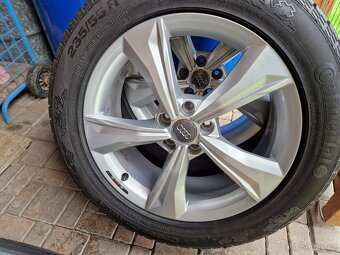 Audi q5 235/55 r19 - 4