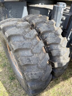 Prodám kolový bagr - 4