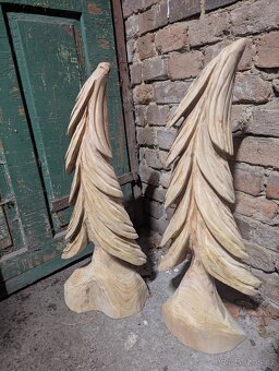 Vyřezáváné stromečky - 4