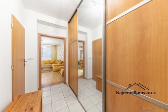 Útulný byt 2+kk s balkonem k pronájmu – Na Sypkém, Libeň (5 - 4