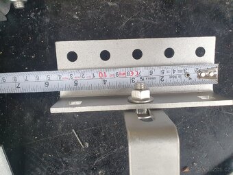 Střešní háky pod tašku pro FVE - 4