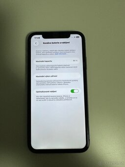iPhone 11 - 64gb - fialová - 4