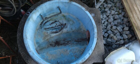 prodám betonové šachtové dno 100/120 2 ks - 4