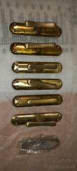 Starožitné Mosazné kliky do oken - 4