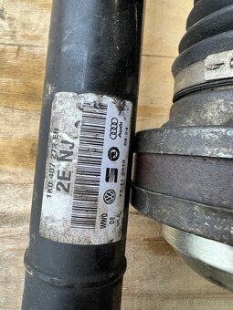 Poloosa práva + levá Octavia 2 - 4