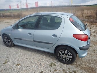 PEUGEOT 206, 1.4i - 4