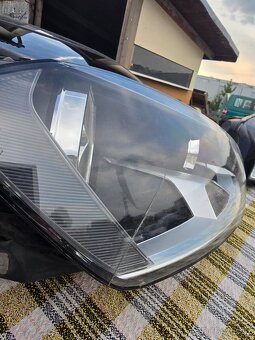 Prodám přední světla na VW Golf - 4