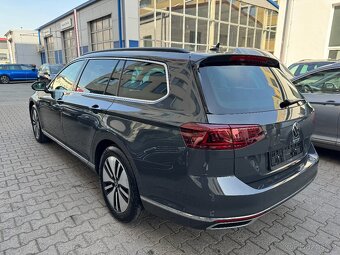 VW Passat B8 GTE 1.4 eTSI 160kW DSG Tažné Matrix Kamera Navi - 4